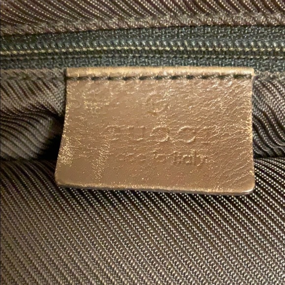 Authentic Vintage Gucci Tote - Picture 6 of 8